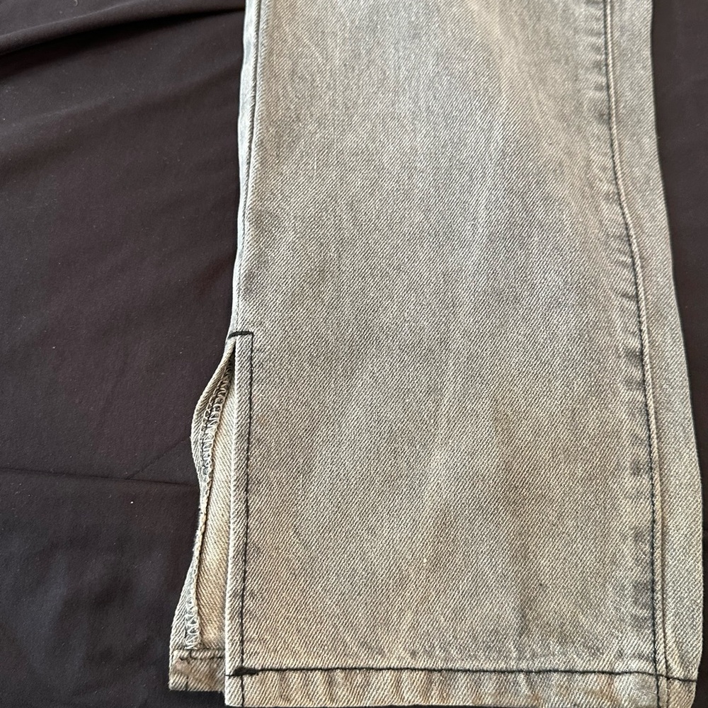 Prettylittlething Tall Gray Distressed Jeans View 2